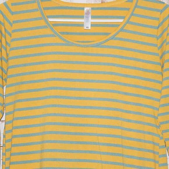 Lularoe Long Sleeve Striped Top Size Xsmall - Picture 2 of 5